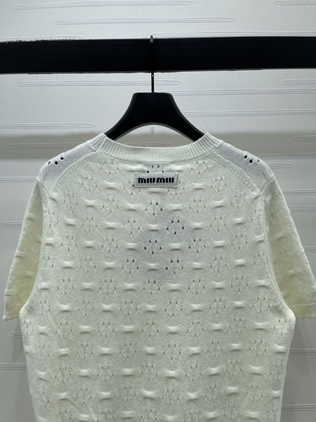 Women's short sleeves